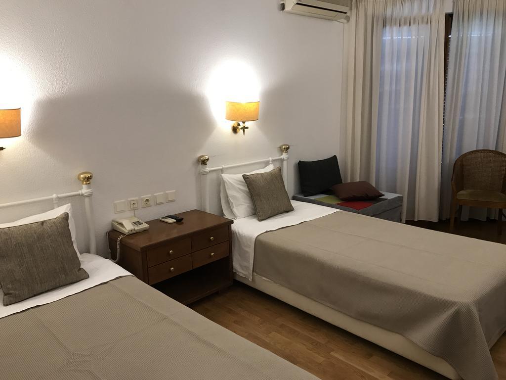 Hotel Levadia Livadeia Luaran gambar