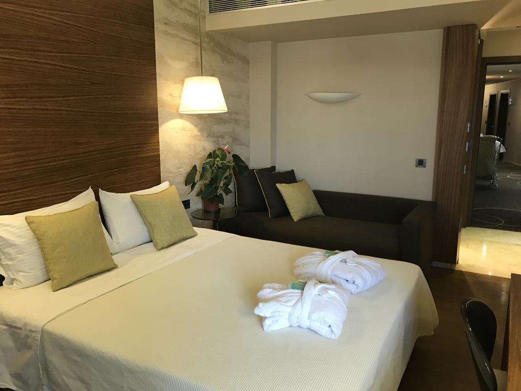 Hotel Levadia Livadeia Luaran gambar