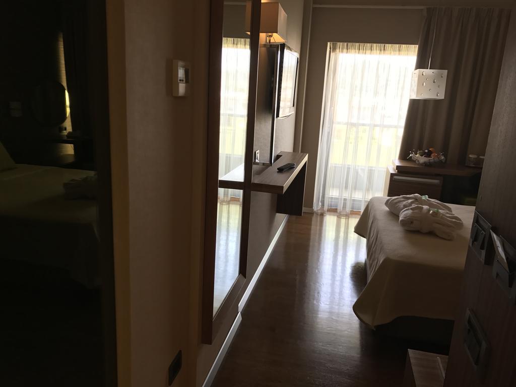 Hotel Levadia Livadeia Luaran gambar